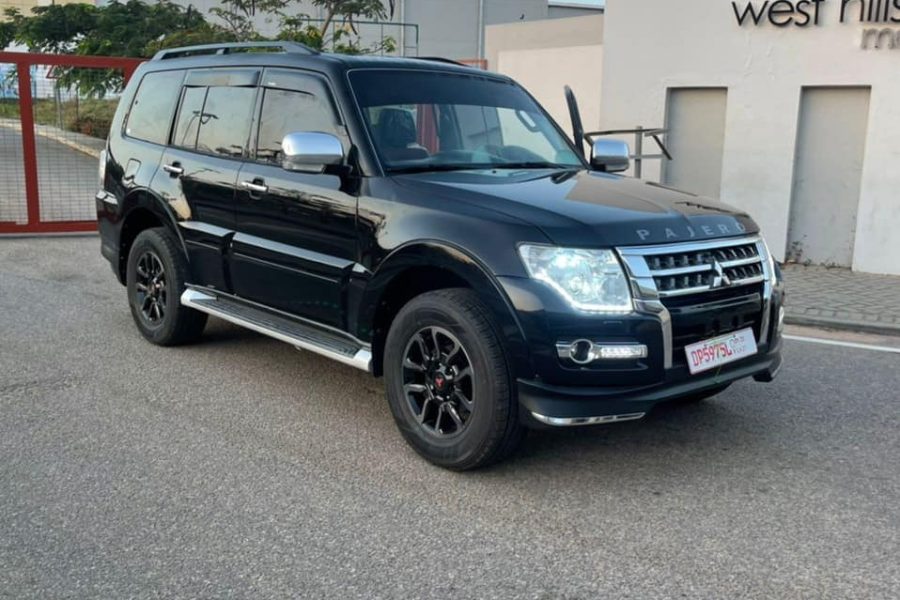 Mitsubishi – Pajero 2017